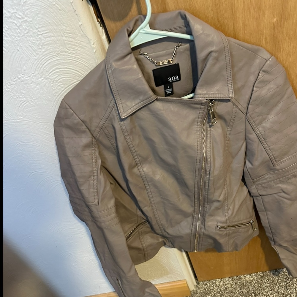 Leather jacket